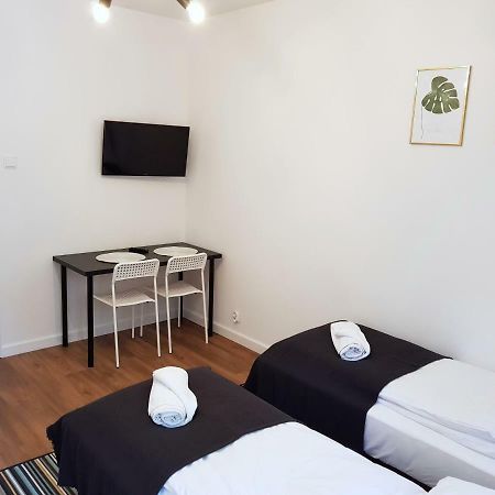 Apartamenty Metro Targowek Varsovie Extérieur photo