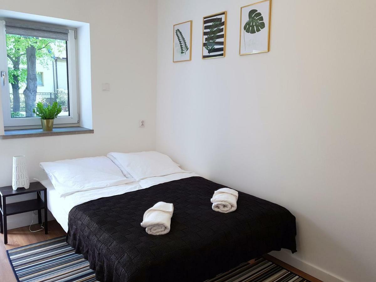 Apartamenty Metro Targowek Varsovie Extérieur photo