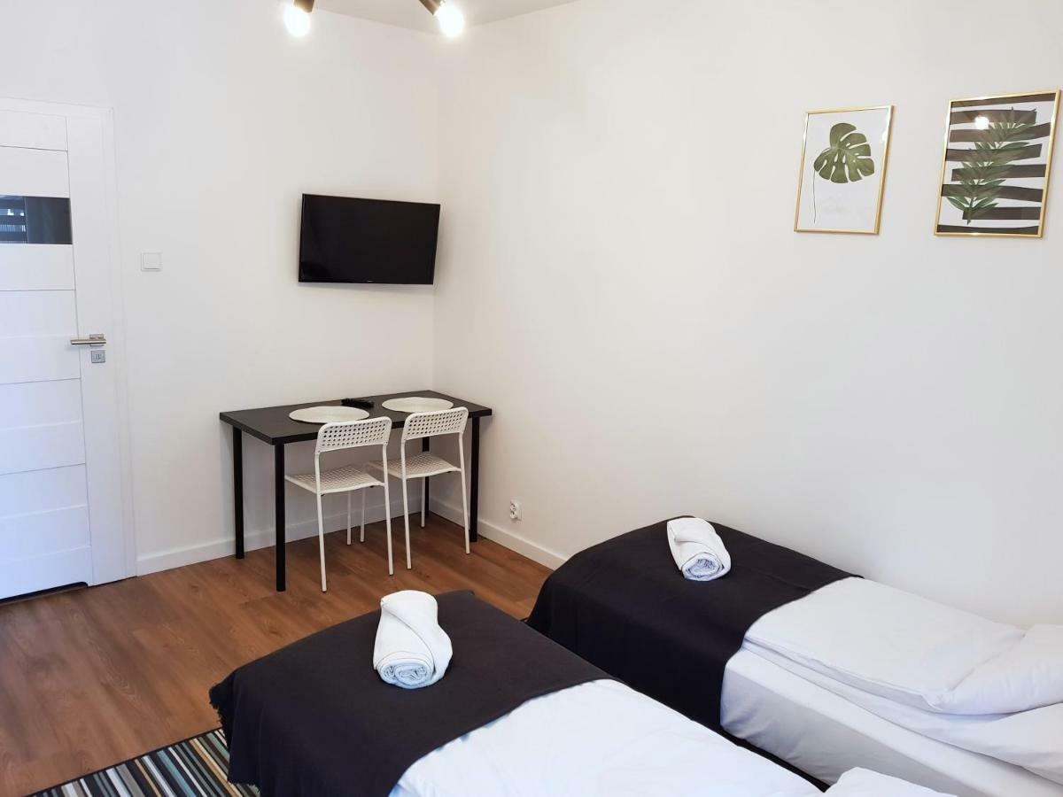 Apartamenty Metro Targowek Varsovie Extérieur photo